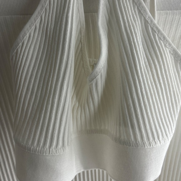 Off-White Ribbed Cotton Crop Top Set | Size L | Summer-Ready Style - Picture 2 of 4